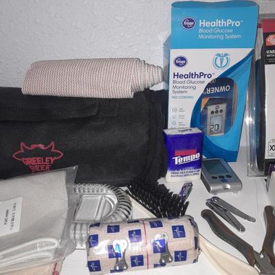 Medical braces and wraps