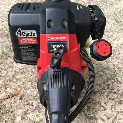 Troy-Bilt weed eater & edger, model TB475SS, NEEDS FUEL TANK & PRIMER BULB