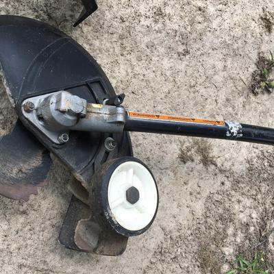 Troy-Bilt weed eater & edger, model TB475SS, NEEDS FUEL TANK & PRIMER BULB