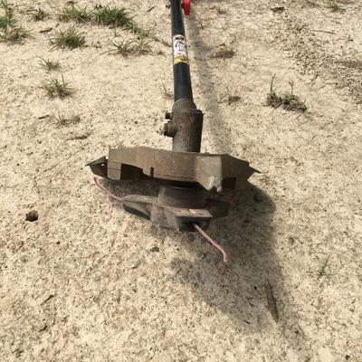 Craftsman INCREDI-PULL weed eater, NEEDS FUEL TANK
