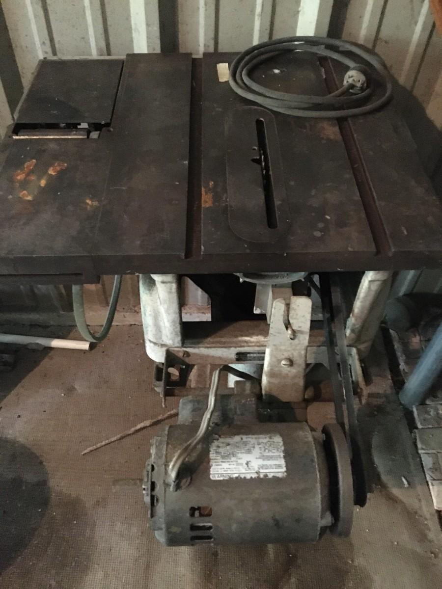 Sears Roebuck and Co. Vintage table saw, model 103. 22170