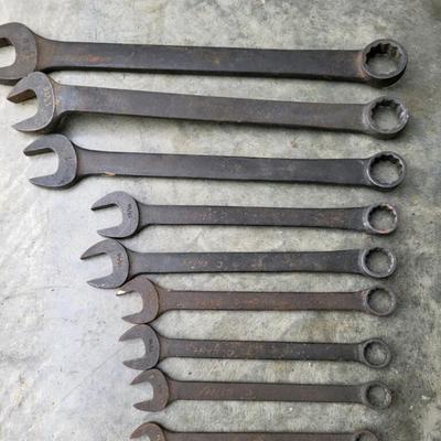 Antique tools LOT 1 - set of 9 S.A.E. Snap-On wrenches