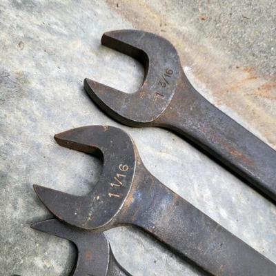 Antique tools LOT 1 - set of 9 S.A.E. Snap-On wrenches