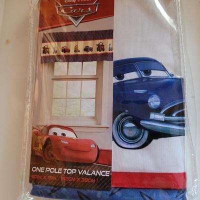 Disney Pixar CARS Pole Top Valance