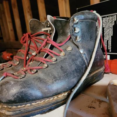Womens's Vintage NORDICA Boots