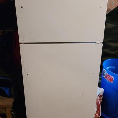 Refrigerator - Sears