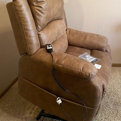 Ashley Lift Chair