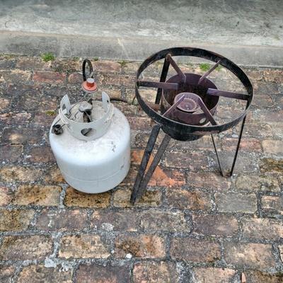 Burner, stand & propane tank for seafood cooking