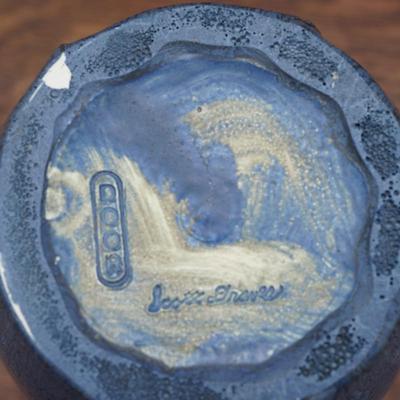 DOOR   POTTERY VASE BLUE SIGNED SCOTT DRAVES 8"