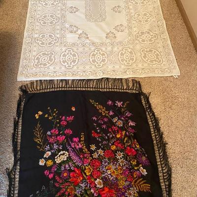 Beautiful Small Tablecloths
