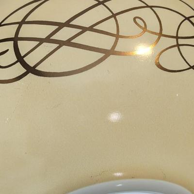 Pyrex Gold Scroll Chip and Dip Set