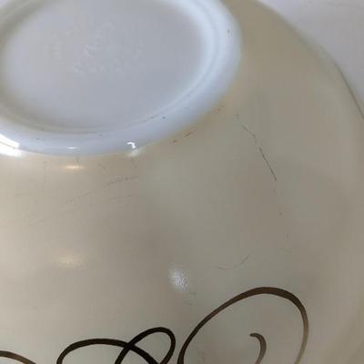 Pyrex Gold Scroll Chip and Dip Set