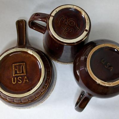 McCoy & Keystone Pottery and Unmarked Crockware