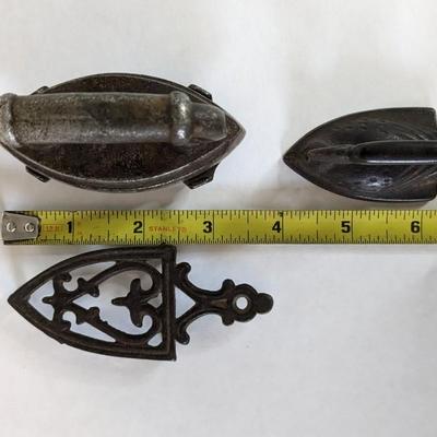 Cast Iron Amish Figures & Small Irons