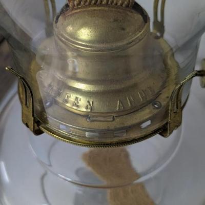 Scovill Frosted Face Base Queen Anne Model 2 Oil Lamp