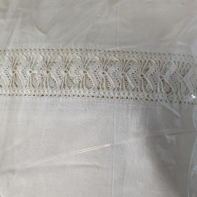 Vintage Table Linens