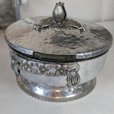 Rodney Kent and Hand Forged Aluminum Dishes