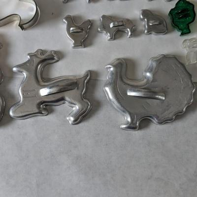 Tin Baking Accessories