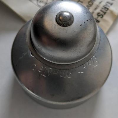 Tin Baking Accessories