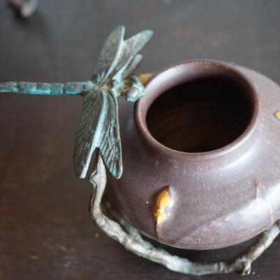 EPHRAIM POTTERY SIGNED KEVIN HINES 3  1/2" WITH A METAL FIREFLY HOLDER