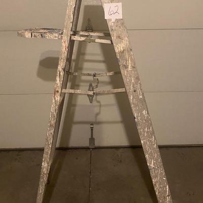 4 Foot Ladder