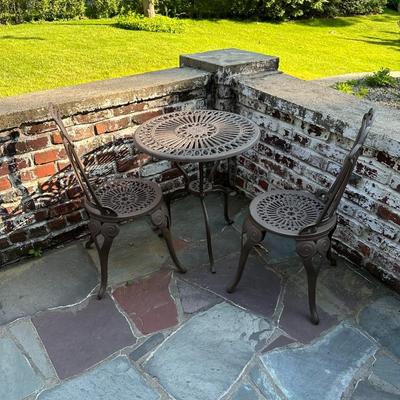 Vintage Bistro Outdoor Patio Set