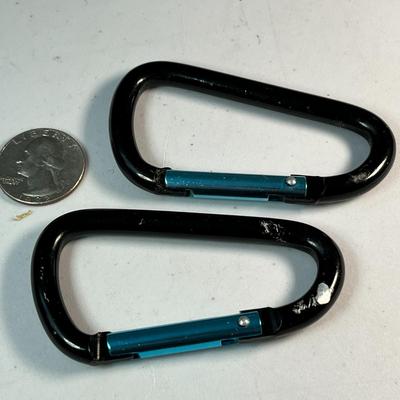 PAIR 3â€ CARIBINERS NOT FOR CLIMBING