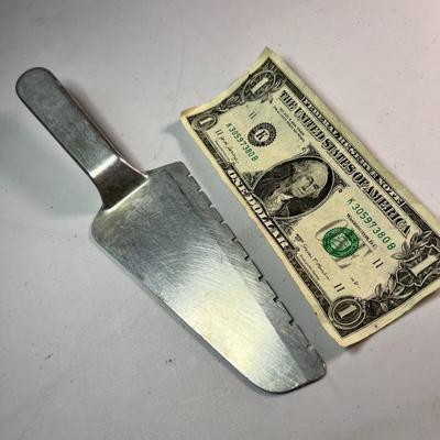 VINTAGE ALUMINUM PIE SERVER 10â€ LONG