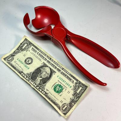 SPRING LOADED RELEASE STYLE SCOOP 7-1/2â€ LONG