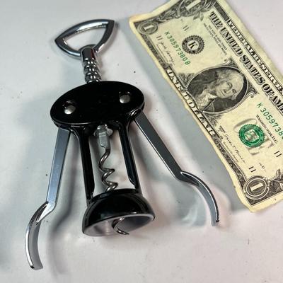 NICE QUALITY CORKSCREW