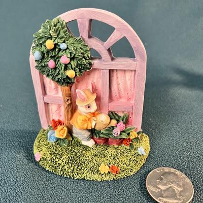 3â€ BUNNY GARDNER FIGURE