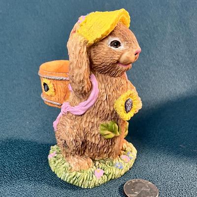 4-3/4â€ BUNNY WITH GARDEN BASKET FIGURE