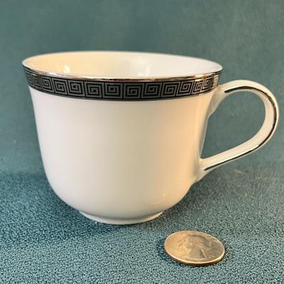 ROYAL DOULTON â€œATLASâ€ CUP NICE!