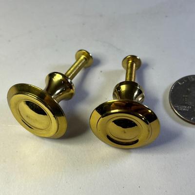 EXCELLENT BRASS KNOBS X2 NEW CONDITION
