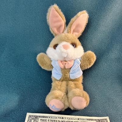 PETER COTTONTAIL BY APPLAUSE CLEAN NICE 9-3/4â€ 