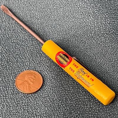 VINTAGE WYNNâ€™S FRICTION PROOFING SCREW DRIVER