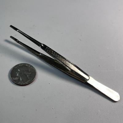 5â€ LONG TWEEZERS