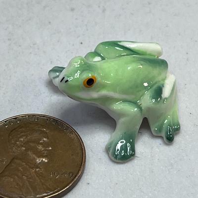 TINY CERAMIC FROG 1â€ LONG