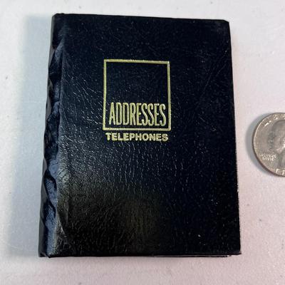 2-1/2â€ X 3â€ VINTAGE ADDRESS BOOK UNUSED