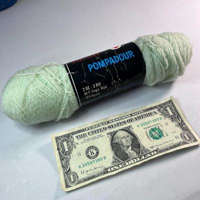 WOOL/RAYON SKEIN LIGHT GREEN YARN