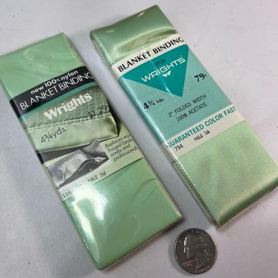 2 PK LIGHT GREEN SATIN BLANKET BIND1ING 