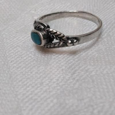 Vintage Turquoise 925 Ring Size 7.5