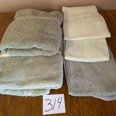 Bath and Hand Towels