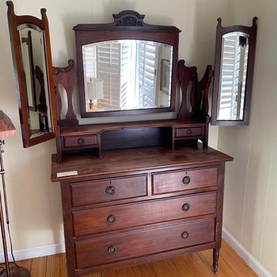 Victorian vanity dresser