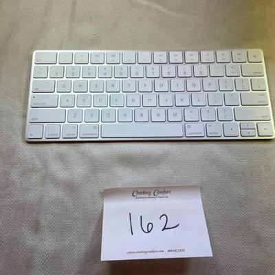 Apple keyboard