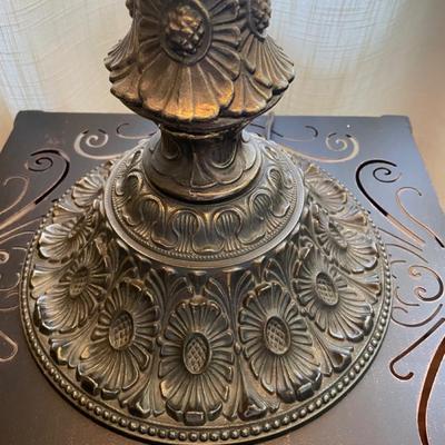 Table lamp