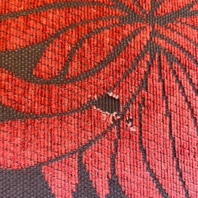 Upholstered chair 