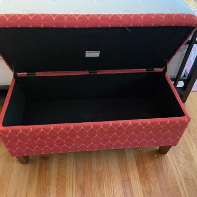 Storage bench  