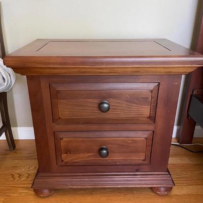 Queen bedroom set