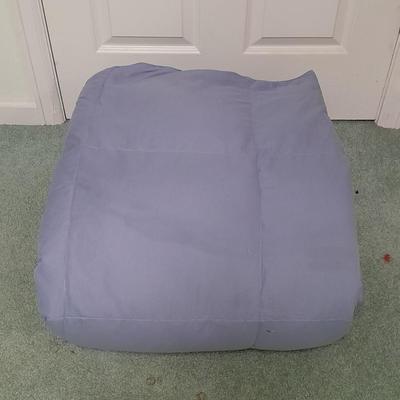 Queen sized Down comforter.